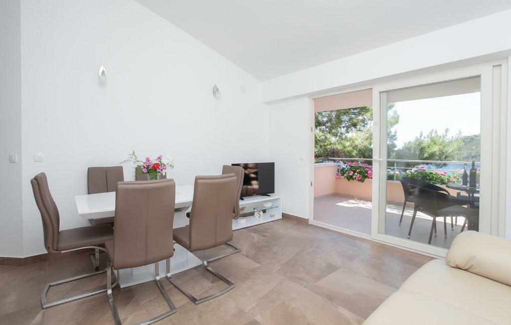 Apartment Zanetic Prizba Buitenkant foto